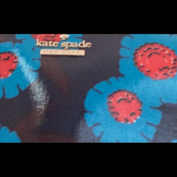 Kate Spade Small Dome Cosmetic Case - Picture 4 of 4